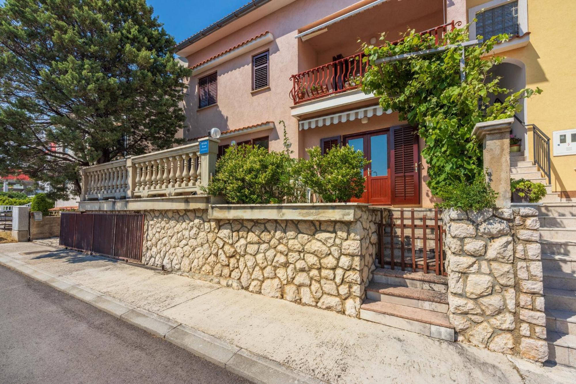 Agava Apartment Novi Vinodolski Bagian luar foto